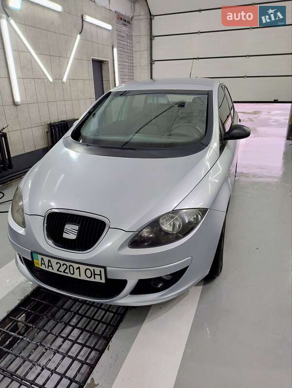 Минивэн SEAT Altea 2005 в Боярке