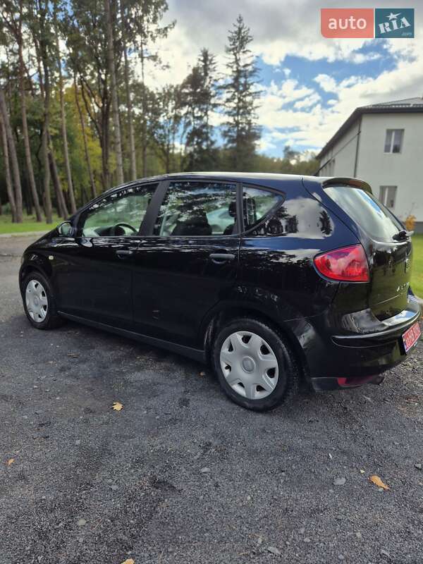 Минивэн SEAT Altea 2005 в Киверцах