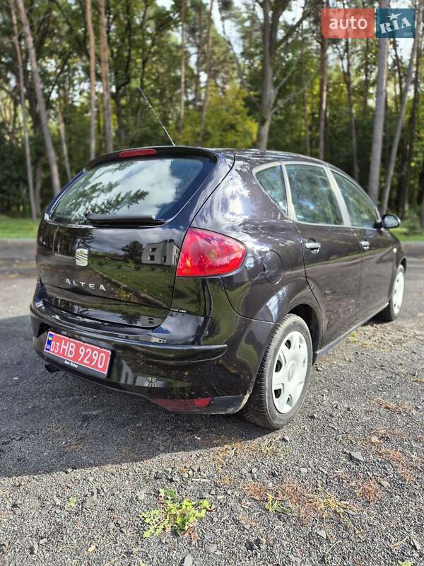 Минивэн SEAT Altea 2005 в Киверцах