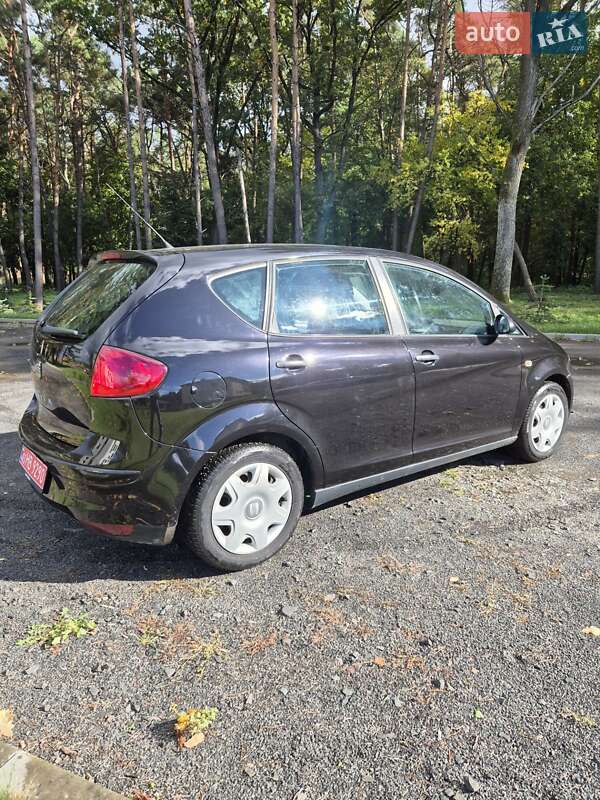 Минивэн SEAT Altea 2005 в Киверцах
