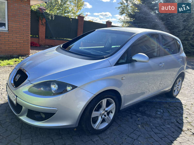Минивэн SEAT Altea 2006 в Киеве