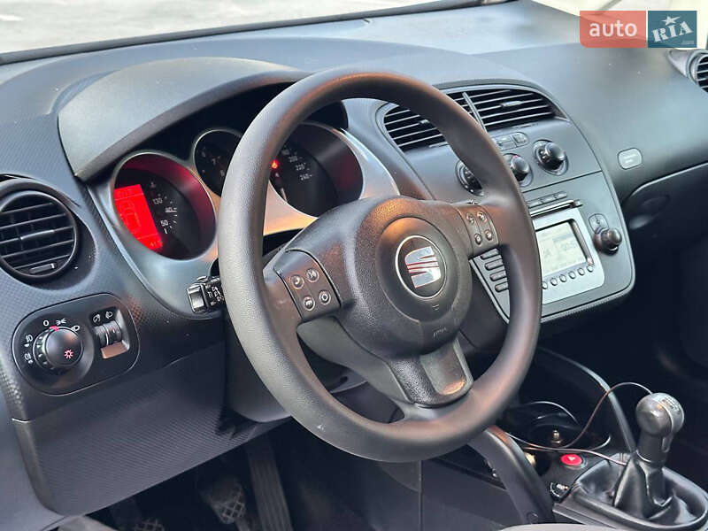 Минивэн SEAT Altea 2008 в Макарове фото 7 Минивэн SEAT Altea 2008 в Макарове