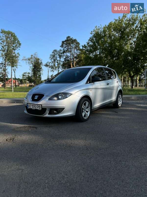 Мінівен SEAT Altea 2006 в Мукачевому фото Мінівен SEAT Altea 2006 в Мукачевому