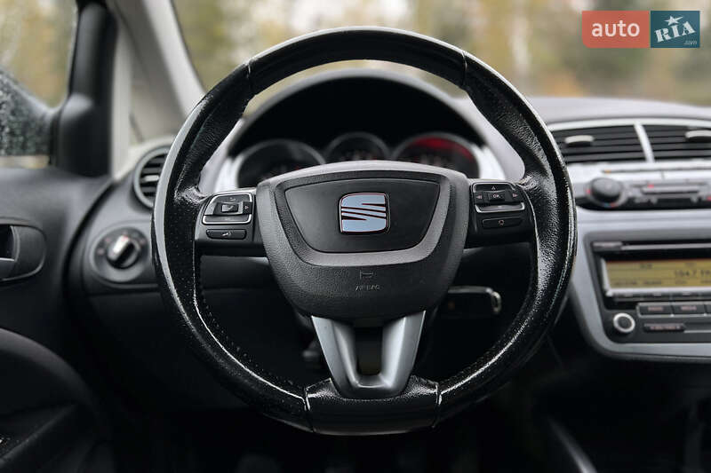 Минивэн SEAT Altea 2011 в Львове фото 14 Минивэн SEAT Altea 2011 в Львове