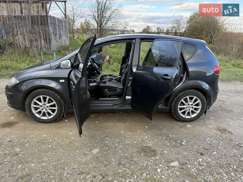 Минивэн SEAT Altea 2010 в Николаеве фото 4 Минивэн SEAT Altea 2010 в Николаеве