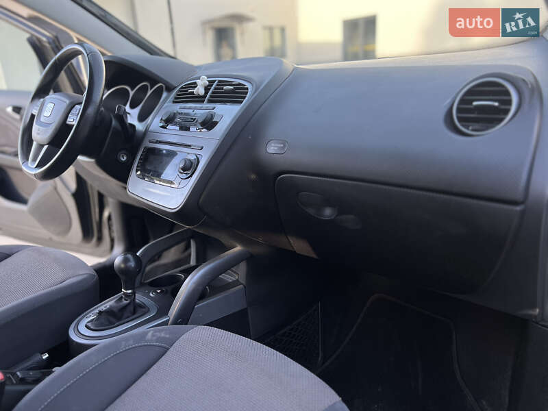 Минивэн SEAT Altea 2010 в Луцке фото 15 Минивэн SEAT Altea 2010 в Луцке