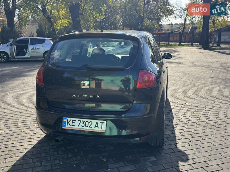 Минивэн SEAT Altea 2007 в Каменском