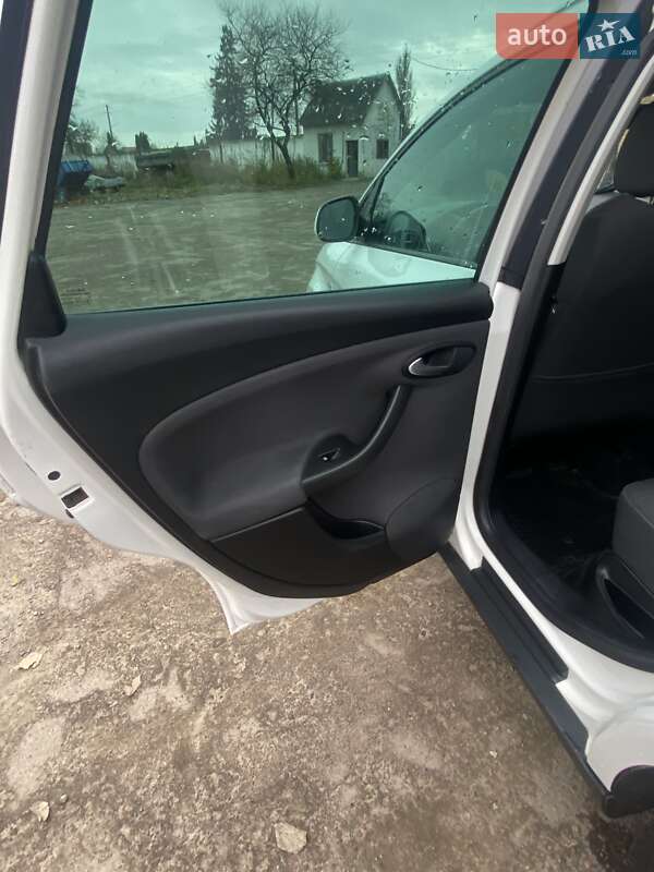 Мінівен SEAT Altea 2013 в Львові