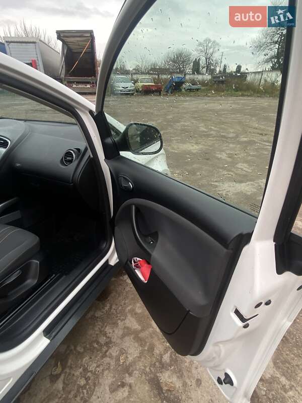 Мінівен SEAT Altea 2013 в Львові