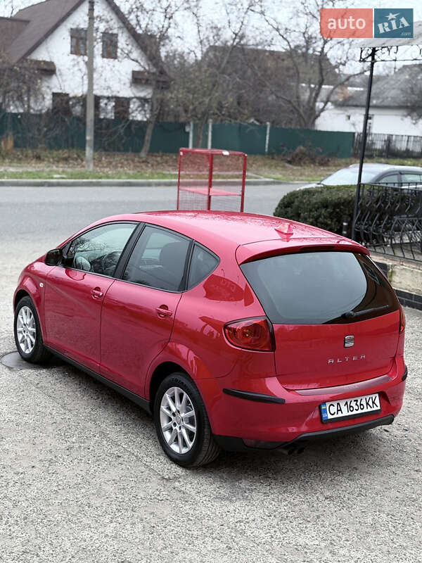 Мінівен SEAT Altea 2011 в Смілі