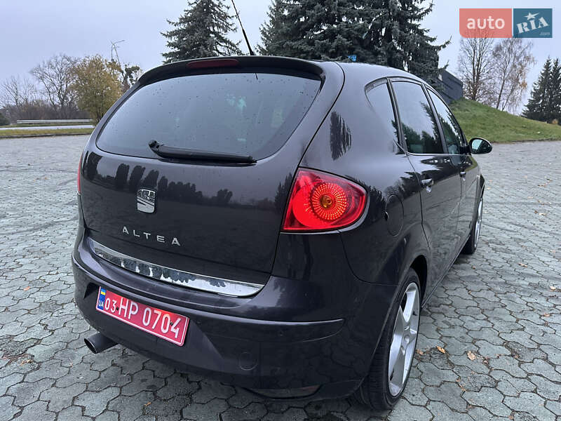Мінівен SEAT Altea 2007 в Дубні