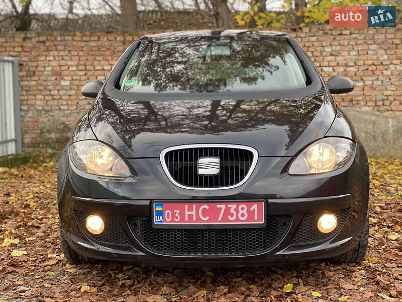 Минивэн SEAT Altea 2007 в Староконстантинове