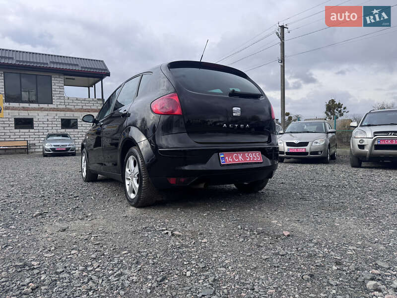 Минивэн SEAT Altea 2009 в Звенигородке