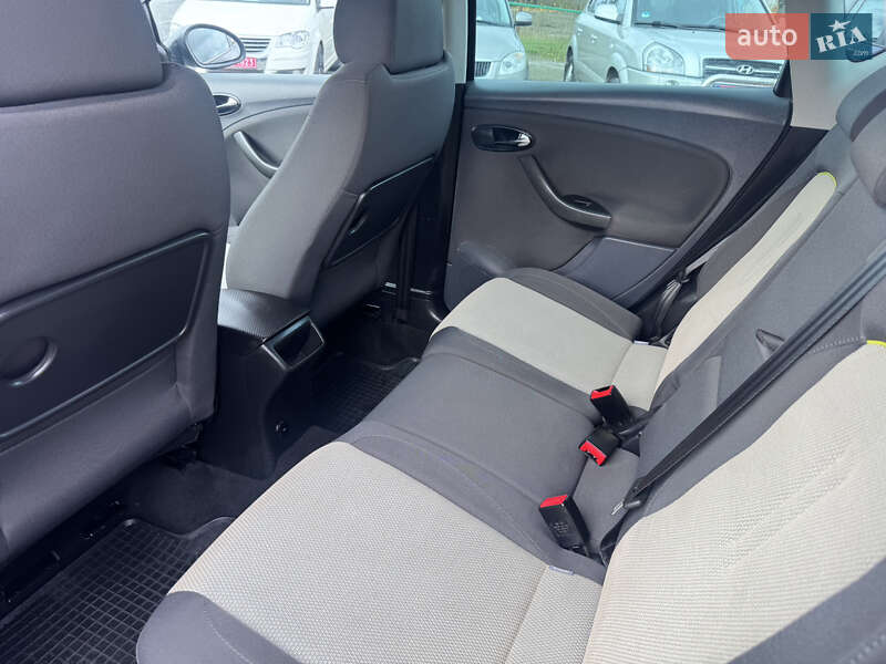 Минивэн SEAT Altea 2009 в Звенигородке