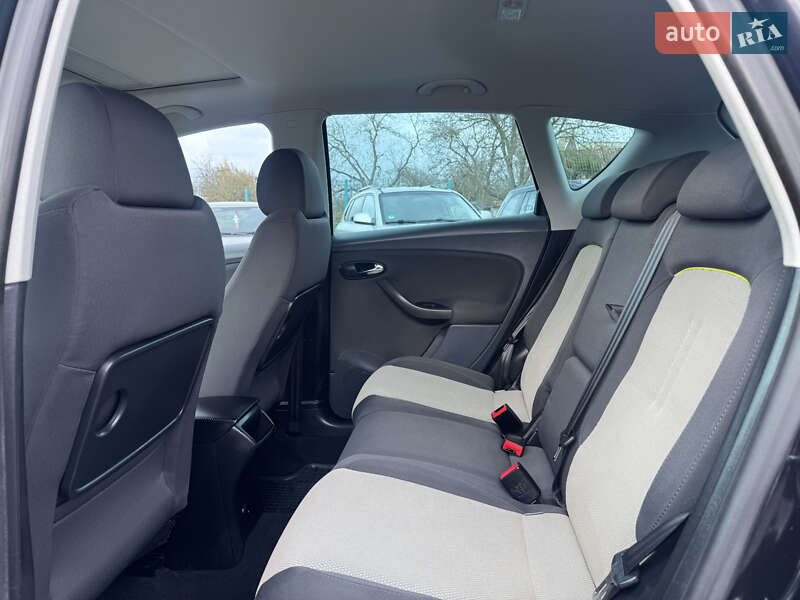 Минивэн SEAT Altea 2009 в Звенигородке