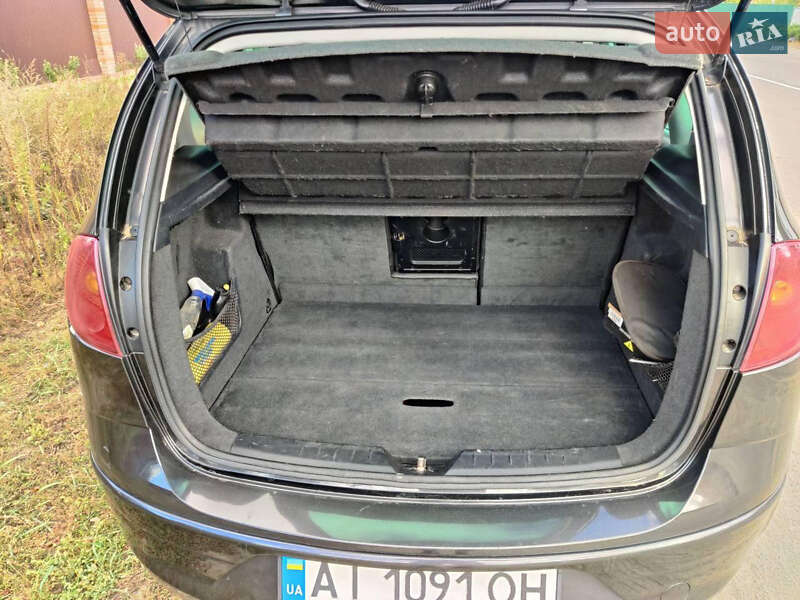 Минивэн SEAT Altea 2005 в Вышгороде