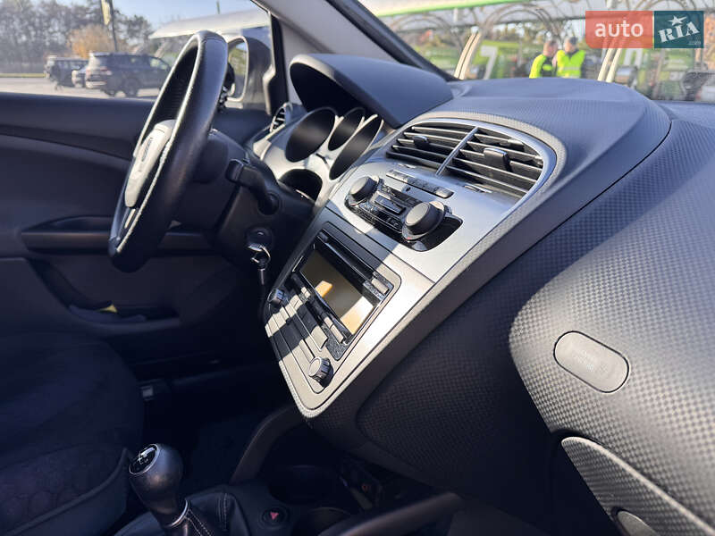 Минивэн SEAT Altea 2015 в Кропивницком фото 23 Минивэн SEAT Altea 2015 в Кропивницком