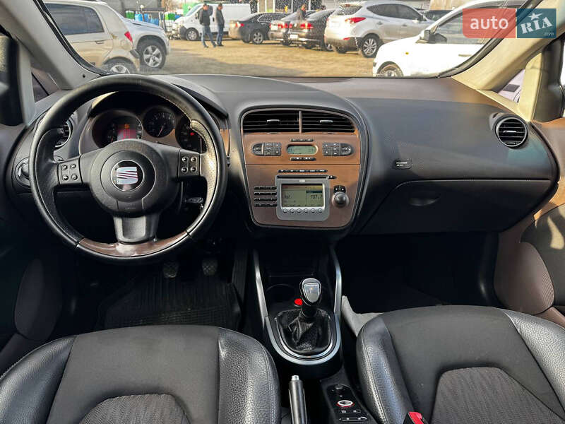 Минивэн SEAT Altea 2008 в Днепре