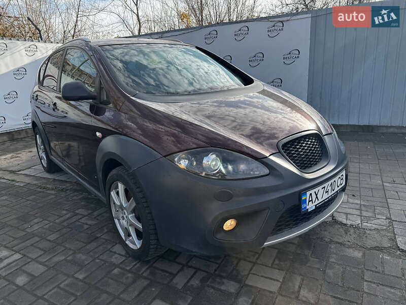 Минивэн SEAT Altea 2008 в Днепре