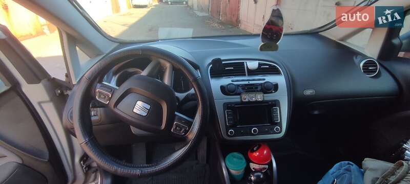 Минивэн SEAT Altea 2010 в Киеве