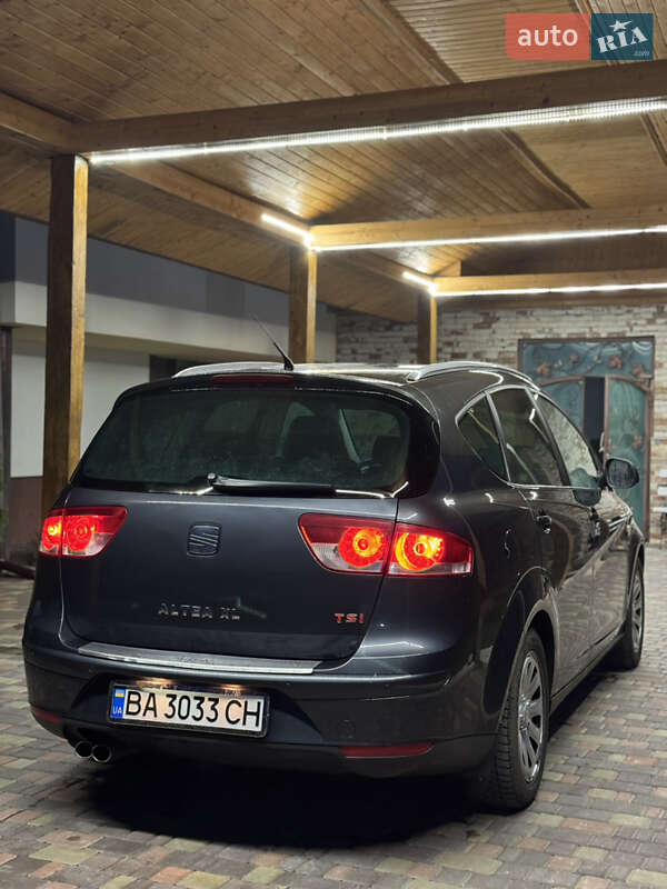 Минивэн SEAT Altea 2009 в Кропивницком