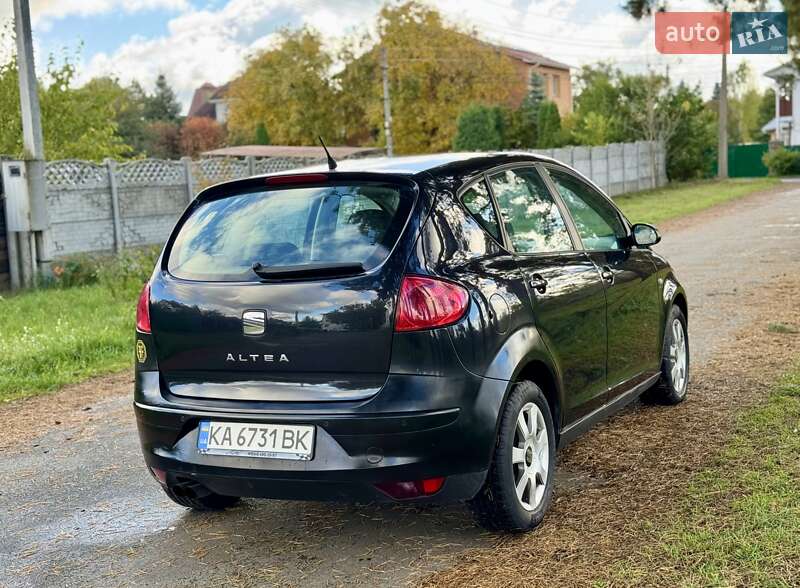 Минивэн SEAT Altea 2006 в Киеве
