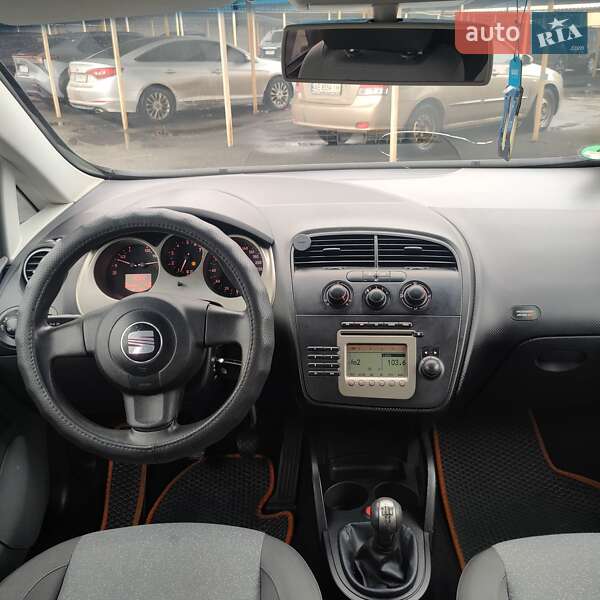 Минивэн SEAT Altea 2005 в Кривом Роге