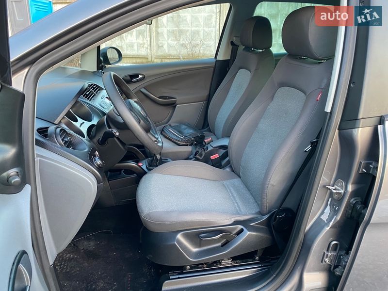 Минивэн SEAT Altea 2006 в Луцке