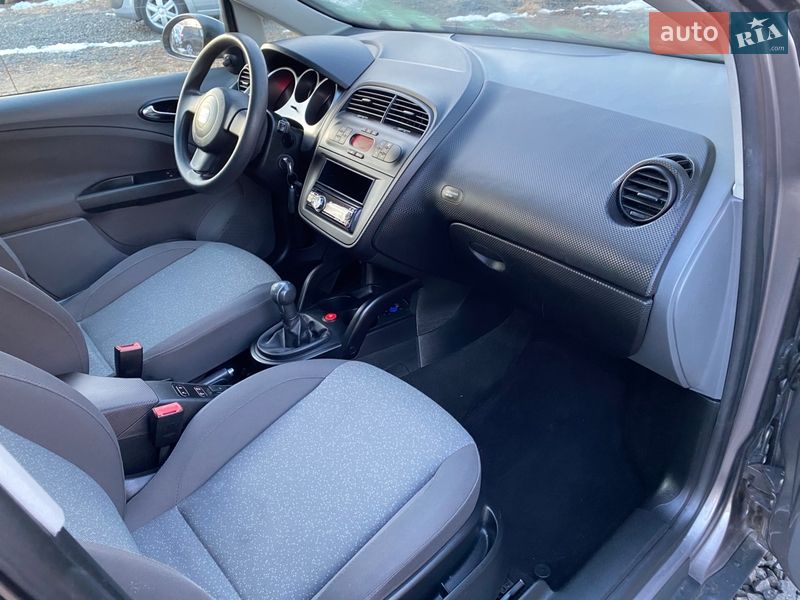 Минивэн SEAT Altea 2006 в Луцке