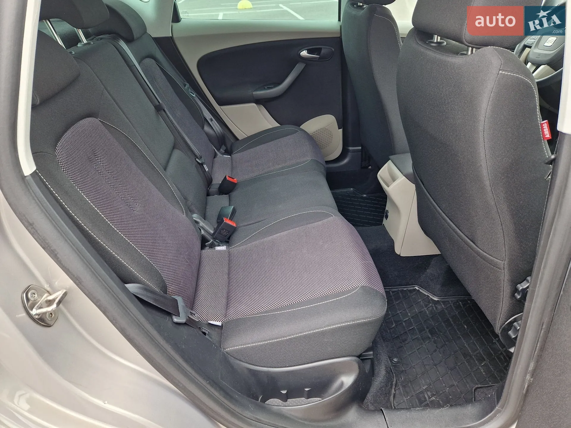 2010 SEAT Altea - мініатюра 29