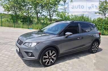 Внедорожник / Кроссовер SEAT Arona 2018 в Звягеле