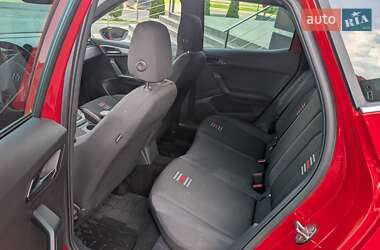 Позашляховик / Кросовер SEAT Arona 2021 в 