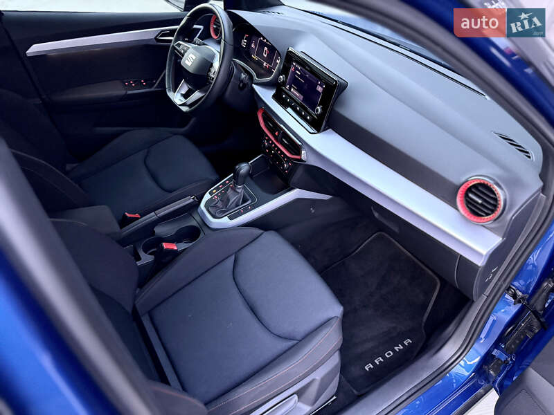 Позашляховик / Кросовер SEAT Arona 2022 в Києві