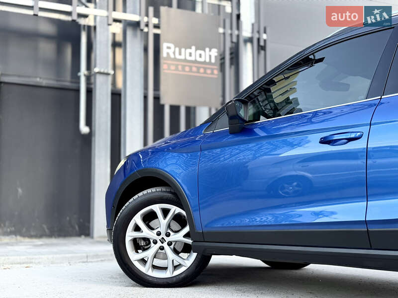 Позашляховик / Кросовер SEAT Arona 2022 в Києві
