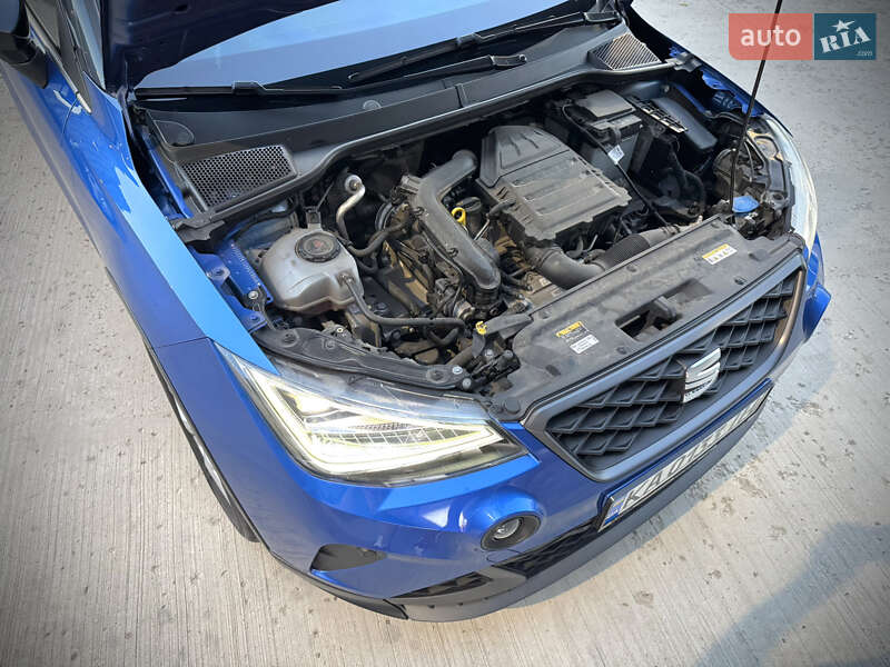 Позашляховик / Кросовер SEAT Arona 2022 в Києві