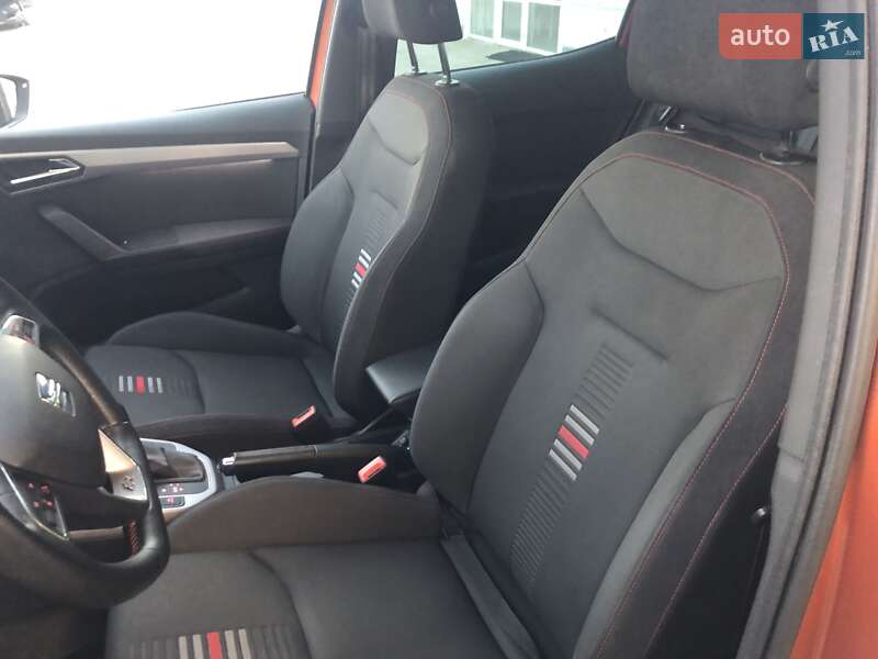 Внедорожник / Кроссовер SEAT Arona 2019 в Киеве