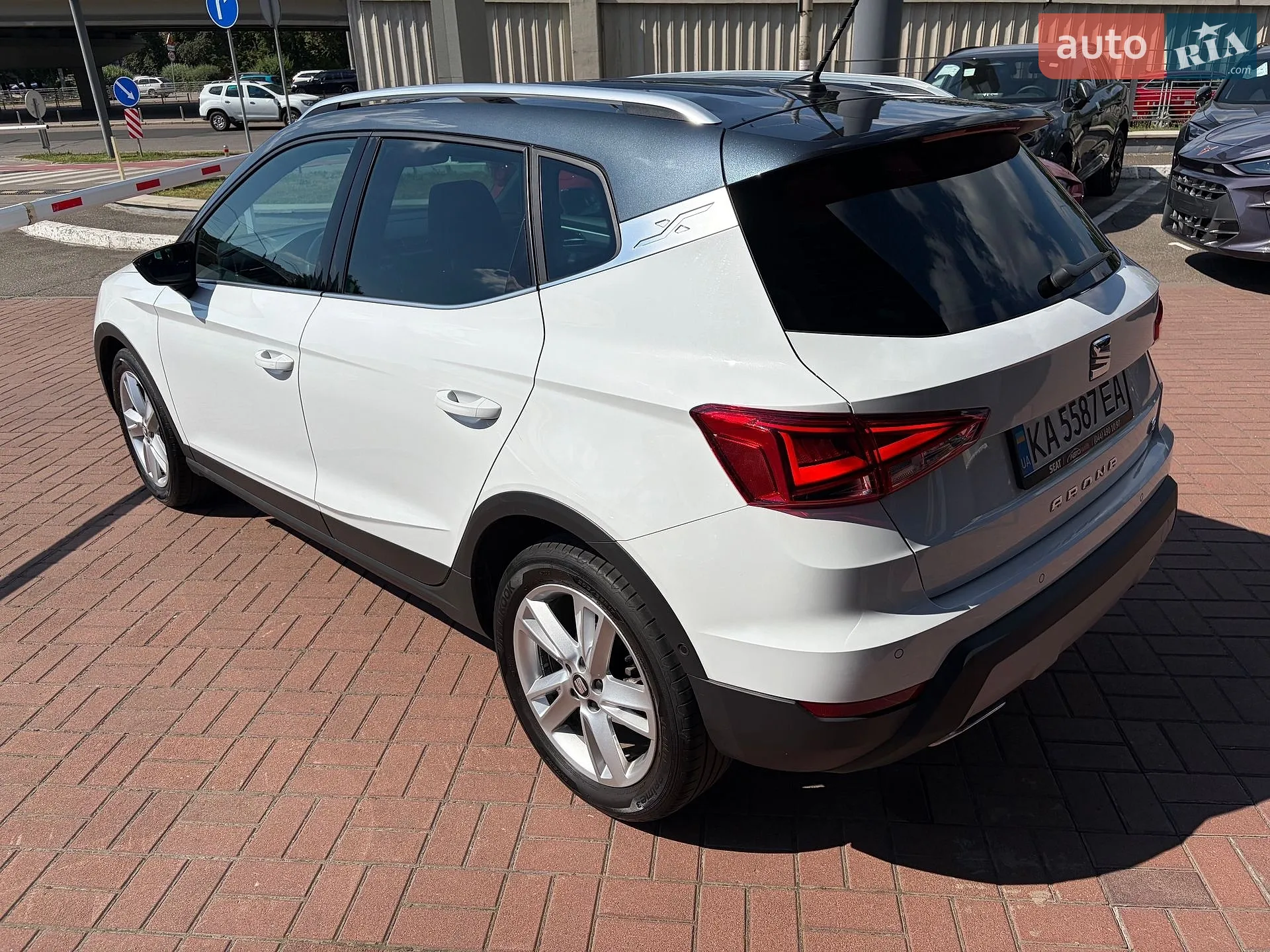 2021 SEAT Arona - мініатюра 6