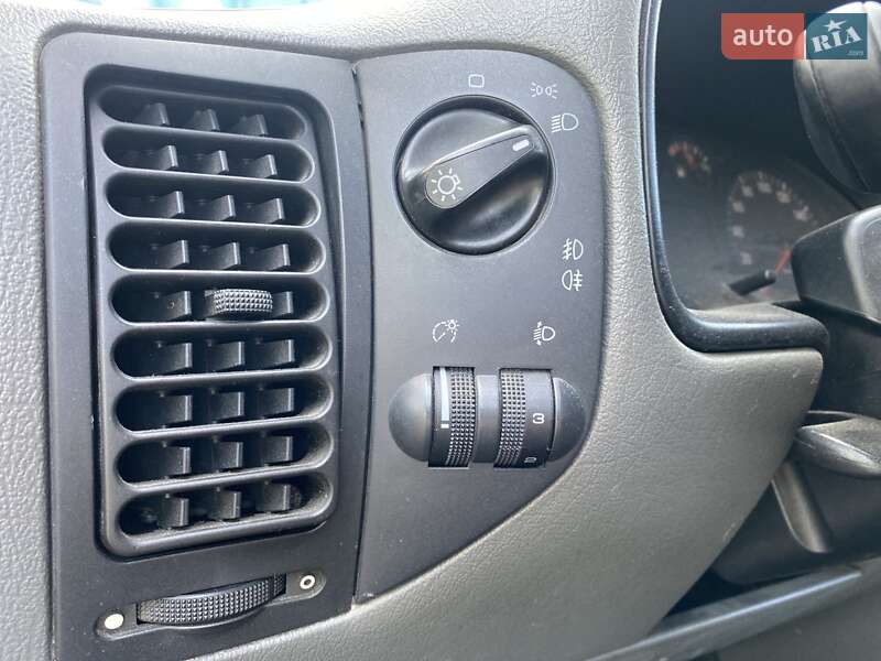 Хэтчбек SEAT Arosa 1999 в Киеве