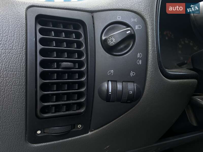 Хэтчбек SEAT Arosa 1999 в Киеве