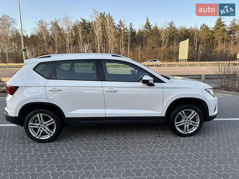 Внедорожник / Кроссовер SEAT Ateca 2017 в Киеве