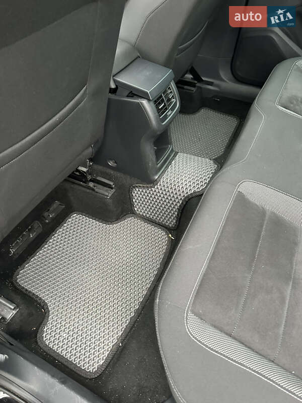 Внедорожник / Кроссовер SEAT Ateca 2016 в Ковеле