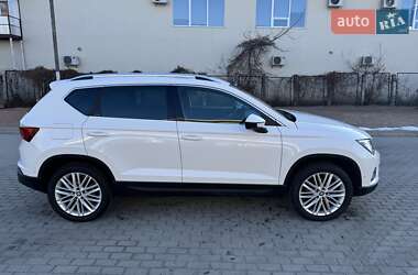 Внедорожник / Кроссовер SEAT Ateca 2017 в 