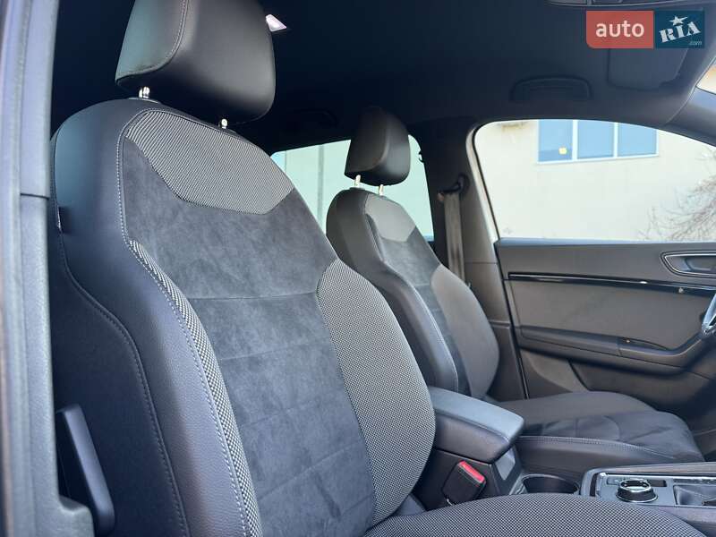 Внедорожник / Кроссовер SEAT Ateca 2017 в Житомире