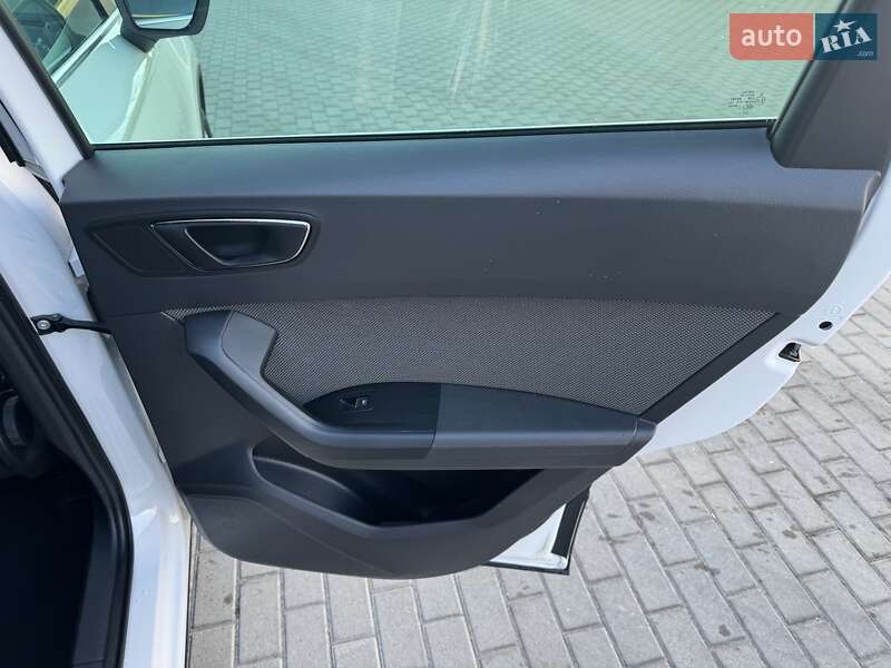 Внедорожник / Кроссовер SEAT Ateca 2017 в Житомире
