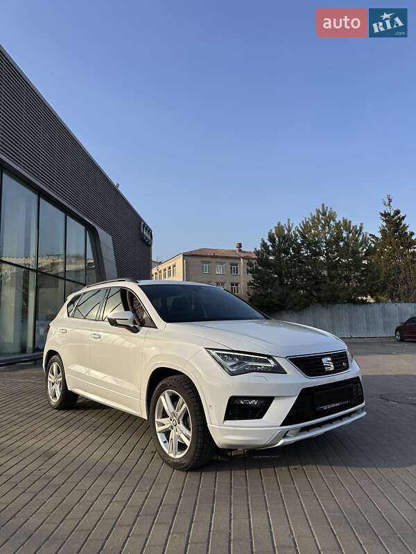 Внедорожник / Кроссовер SEAT Ateca 2019 в Киеве