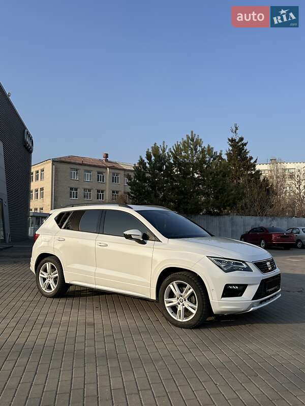 Внедорожник / Кроссовер SEAT Ateca 2019 в Киеве