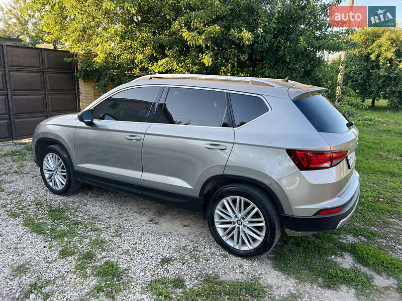 Позашляховик / Кросовер SEAT Ateca 2018 в Глухові