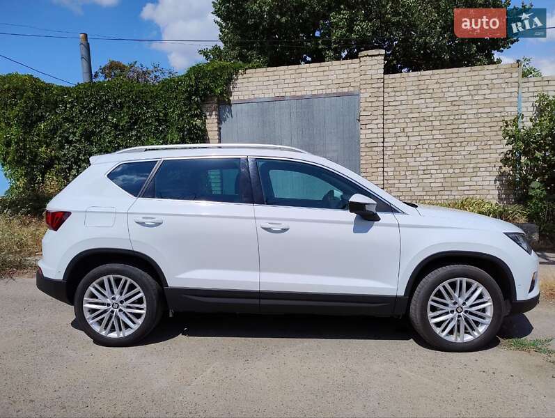 Внедорожник / Кроссовер SEAT Ateca 2018 в Киеве