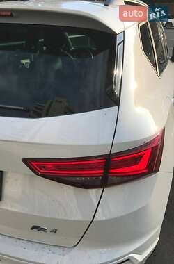 Внедорожник / Кроссовер SEAT Ateca 2023 в Киеве