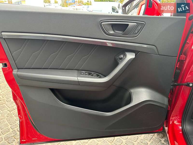 Внедорожник / Кроссовер SEAT Ateca 2023 в Днепре